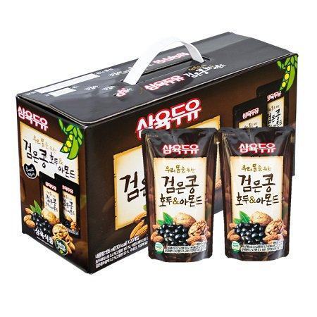 Một hộp sữa óc chó Hàn Quốc