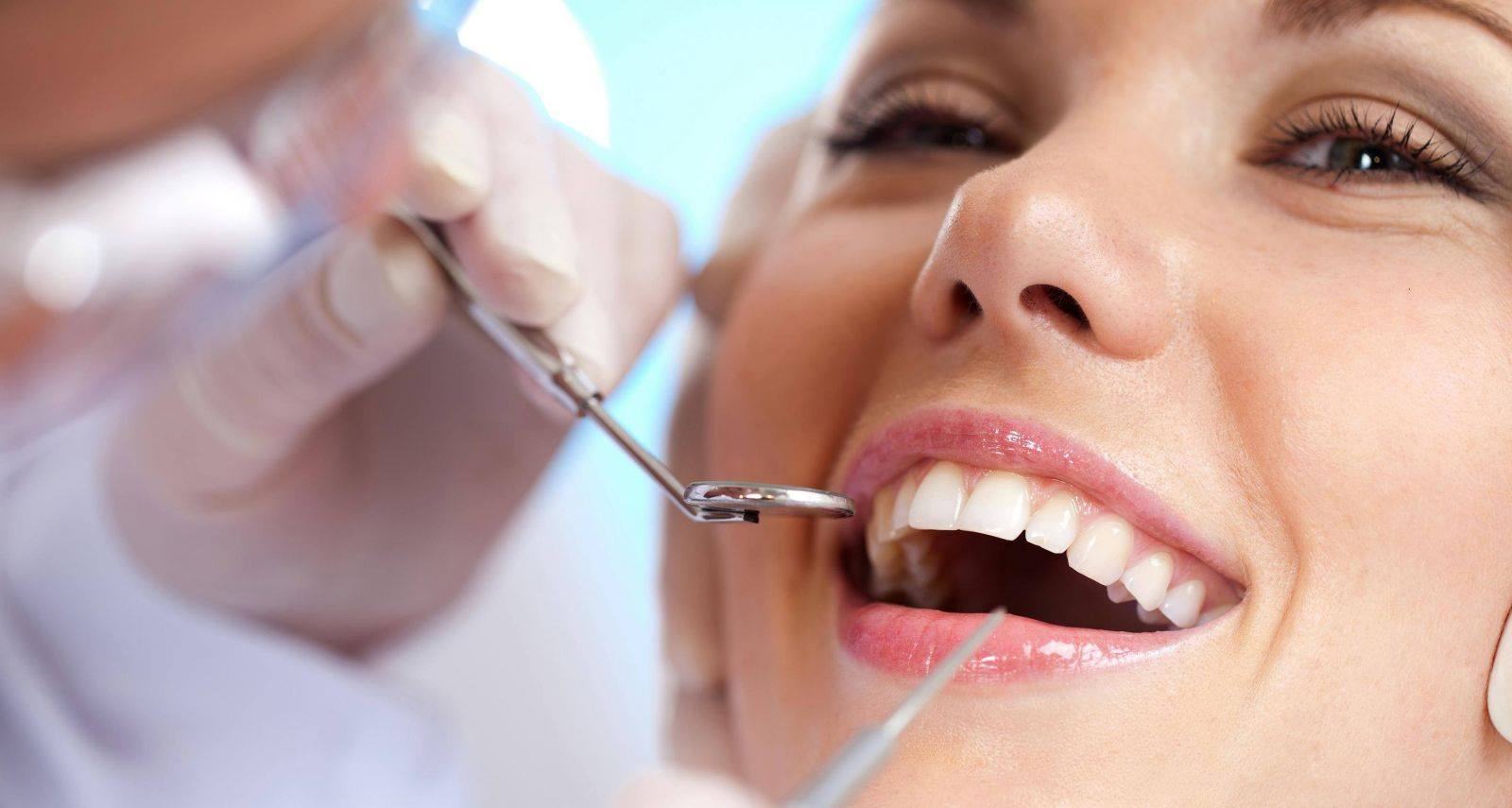 Bí quyết chữa sâu răng viêm lợi cực kì hiệu quả.