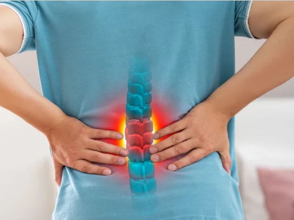 Đau lưng là triệu chứng của bệnh gì?