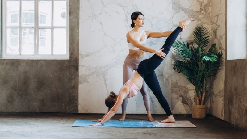 Những chấn thương có thể gặp khi tập yoga sai cách